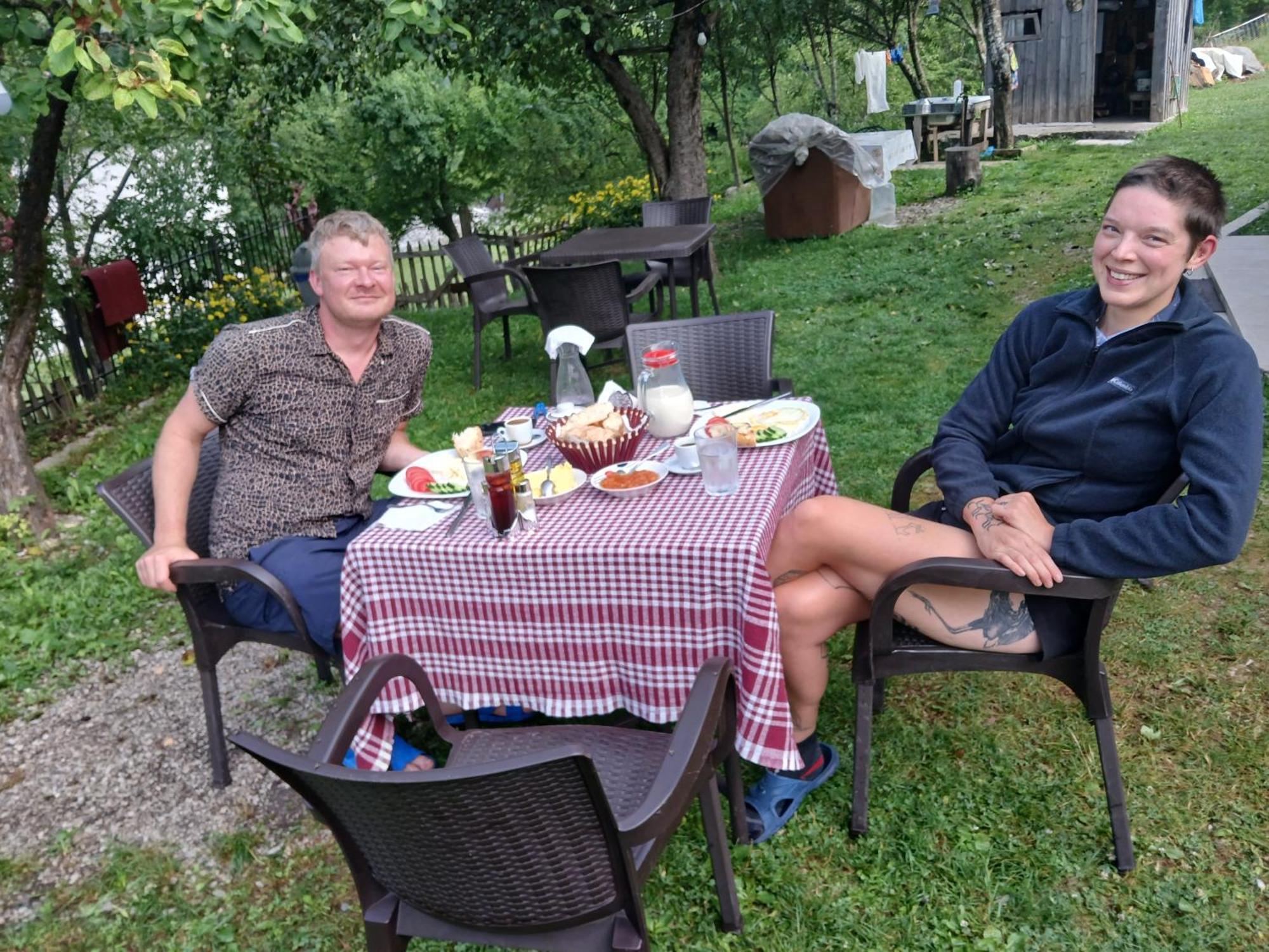 Bujtina Milani Bed and Breakfast Shkodër Exteriör bild
